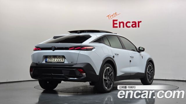 Peugeot 408 2024 — photo 2