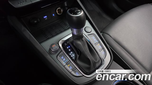Hyundai Kona 2022 — photo 12