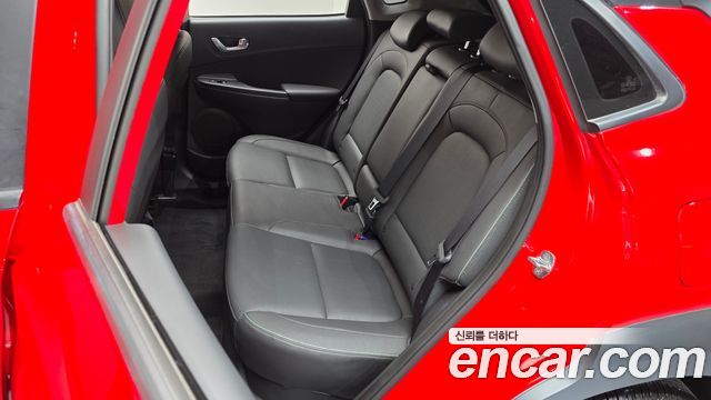 Hyundai Kona 2022 — photo 16