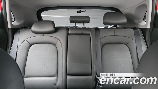 Hyundai Kona 2022 — photo 33
