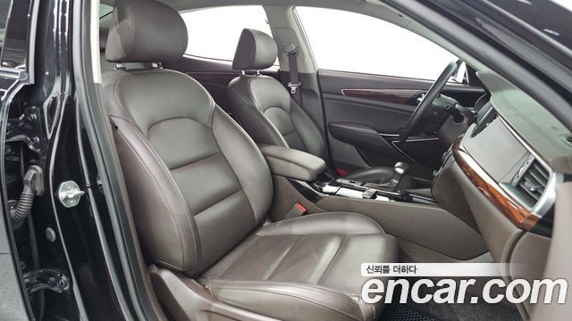 Kia K7 2016 — photo 25