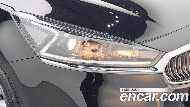 Kia K7 2016 — photo 8