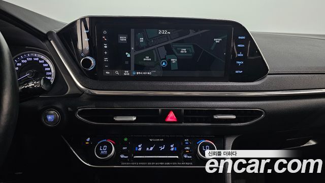Hyundai Sonata 2020 — photo 13