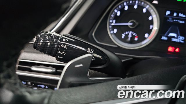 Hyundai Sonata 2020 — photo 17