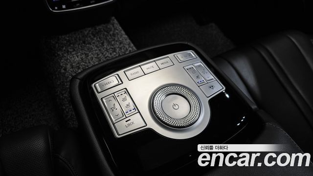 Genesis G80 2021 — photo 28