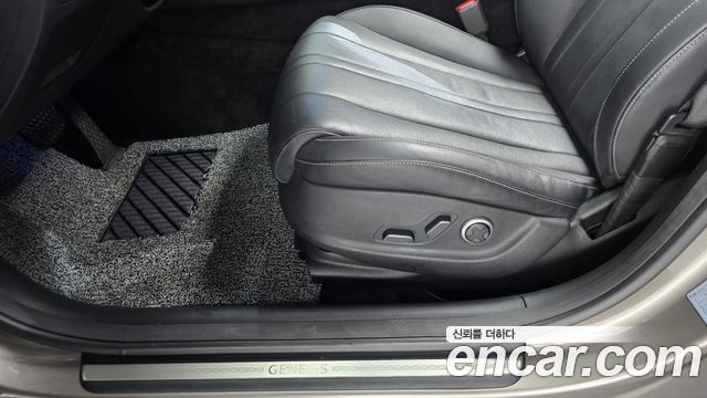 Genesis G80 2021 — photo 38