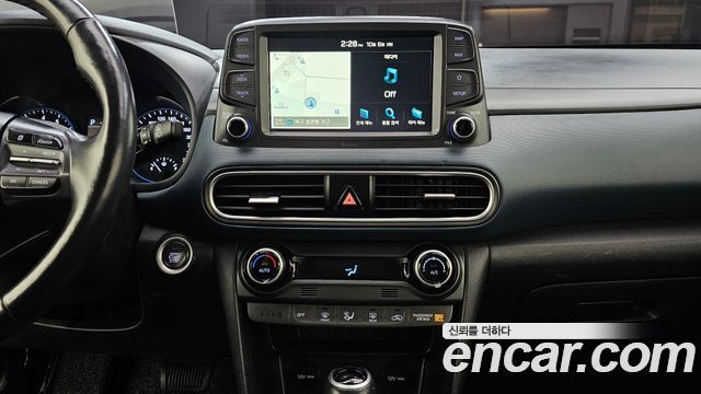 Hyundai Kona 2018 — photo 13