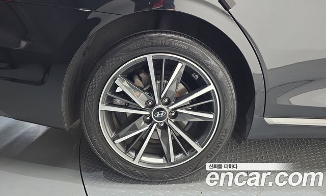 Hyundai Grandeur 2022 — photo 5