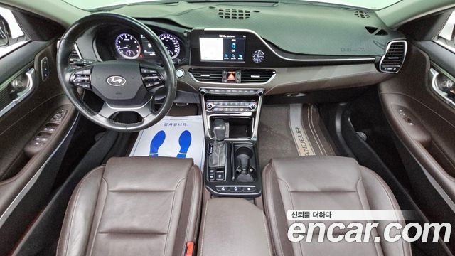 Hyundai Grandeur 2019 — photo 10