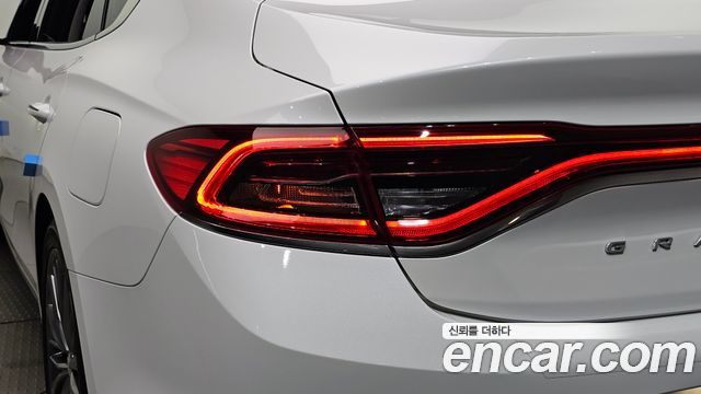 Hyundai Grandeur 2019 — photo 9