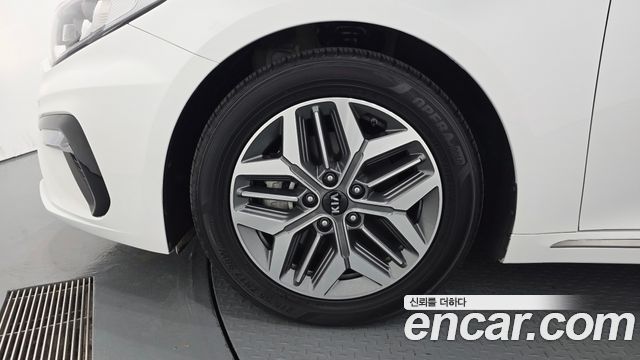Kia K5 2020 — photo 5