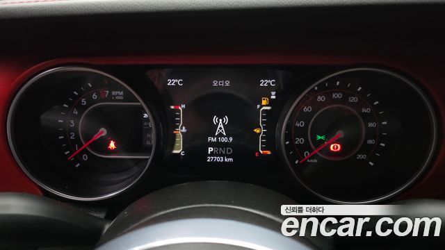 Jeep Gladiator 2021 — photo 11