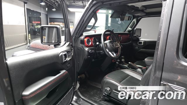 Jeep Gladiator 2021 — photo 13