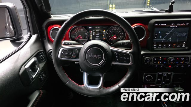 Jeep Gladiator 2021 — photo 19
