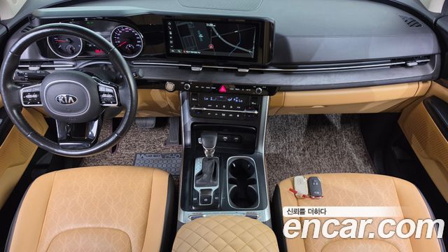 Kia Canival 2021 — photo 7