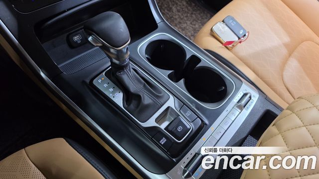 Kia Canival 2021 — photo 9
