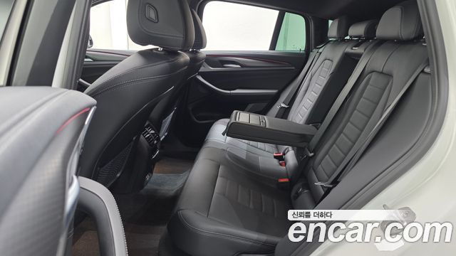 BMW X4 2025 — photo 18