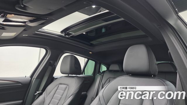 BMW X4 2025 — photo 25