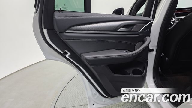 BMW X4 2025 — photo 15
