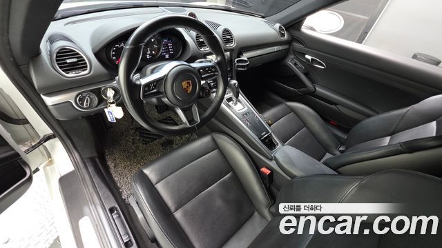 Porsche 718 2018 — photo 10