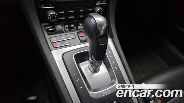 Porsche 718 2018 — photo 12