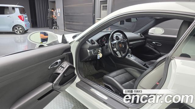 Porsche 718 2018 — photo 13