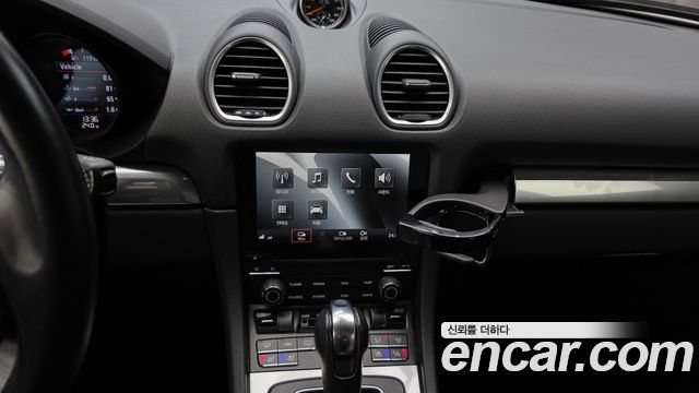 Porsche 718 2018 — photo 27