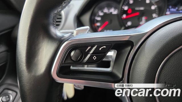 Porsche 718 2018 — photo 31