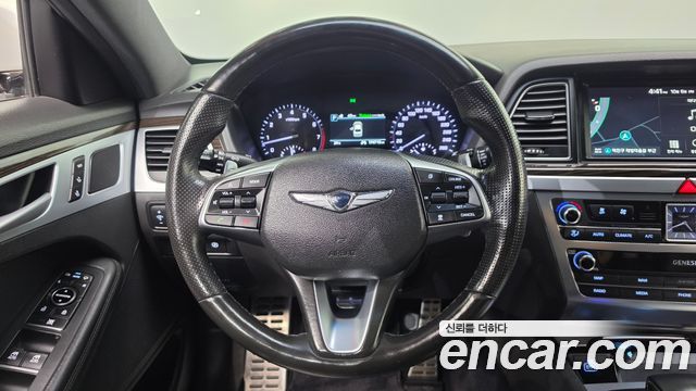Genesis G80 2020 — photo 20