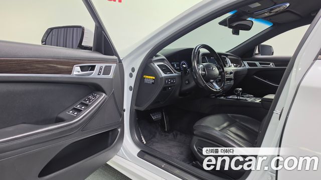 Genesis G80 2020 — photo 16