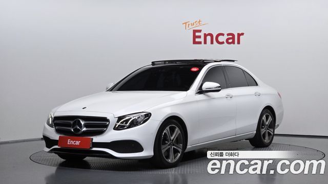 Mercedes-Benz E-Class 2019 — photo 1