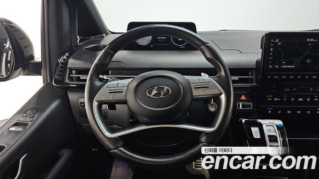 Hyundai Staria 2023 — photo 13