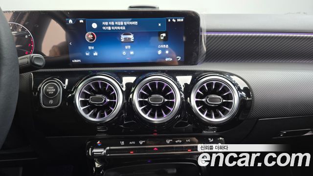 Mercedes-Benz A-Class 2024 — photo 18