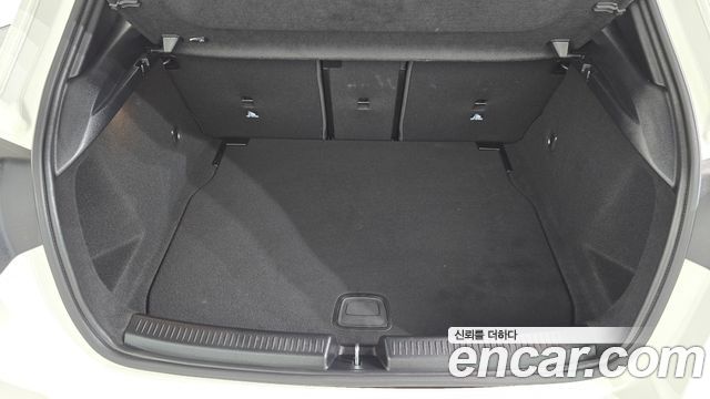 Mercedes-Benz A-Class 2024 — photo 21