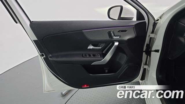 Mercedes-Benz A-Class 2024 — photo 14