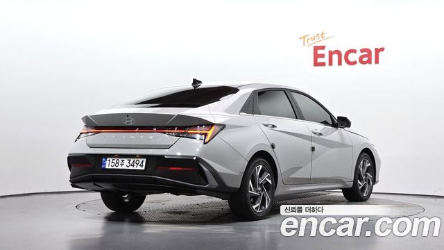 Hyundai AVANTE 2026 — photo 2