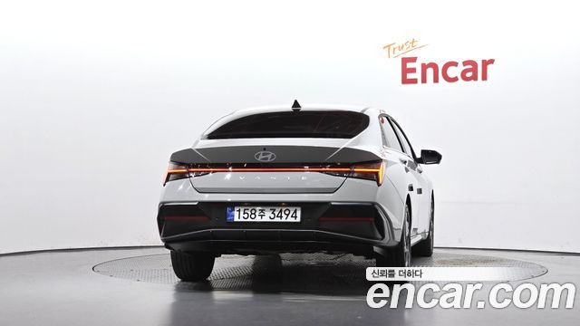 Hyundai AVANTE 2026 — photo 4