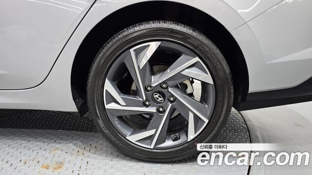 Hyundai AVANTE 2026 — photo 7