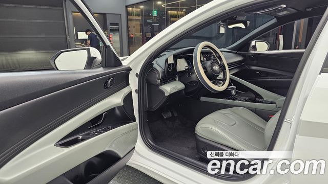 Hyundai AVANTE 2024 — photo 10