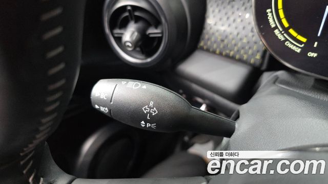 Mini Cooper 2024 — photo 29