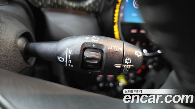 Mini Cooper 2024 — photo 30