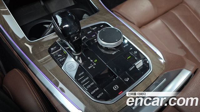 BMW X5 2019 — photo 12