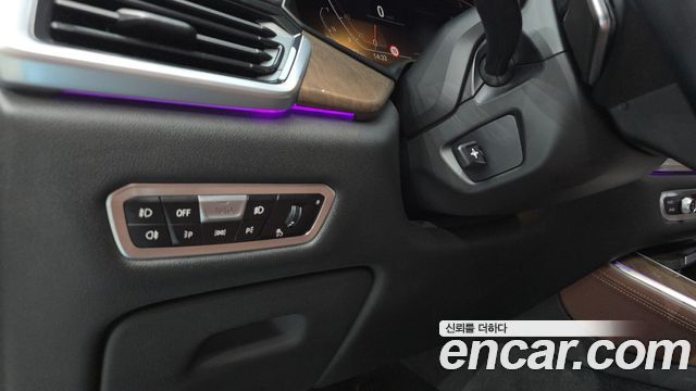 BMW X5 2019 — photo 29