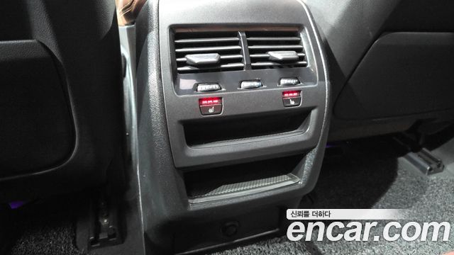 BMW X5 2019 — photo 35