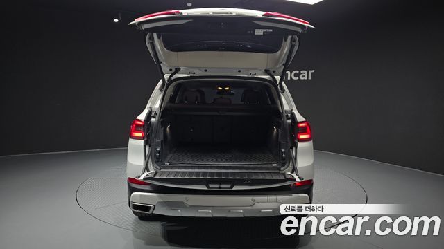 BMW X5 2019 — photo 39