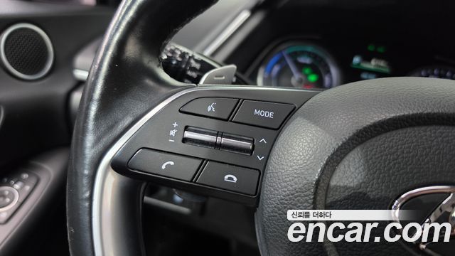 Hyundai Sonata 2022 — photo 15