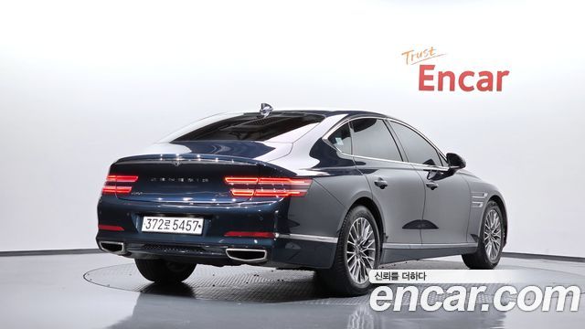Genesis G80 2022 — photo 2