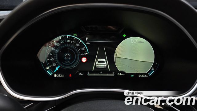 Genesis G80 2022 — photo 8