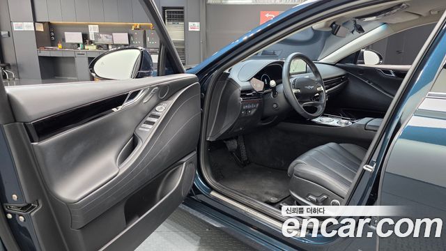 Genesis G80 2022 — photo 10