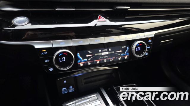 Genesis G80 2022 — photo 17